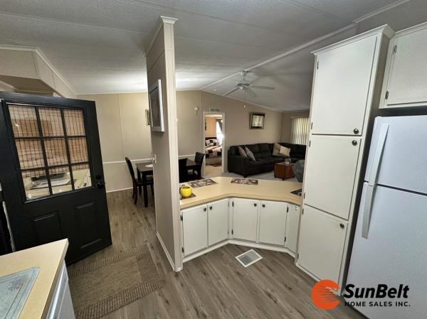 1985 HOME Manufactured Home