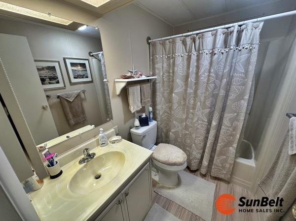 1985 HOME Manufactured Home
