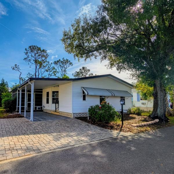 Photo 1 of 2 of home located at 1737 Conifer Avenue Lot 020 Kissimmee, FL 34758