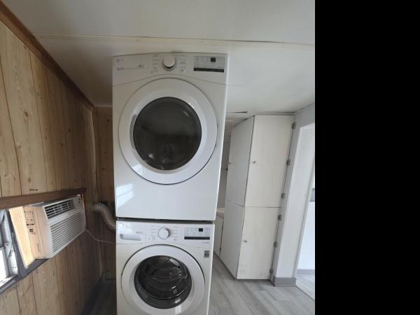 1979 LAYT  Home