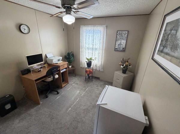 1987 ROLHM Manufactured Home