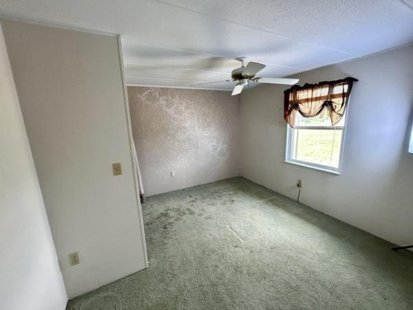 1983 BROO HS Manufactured Home