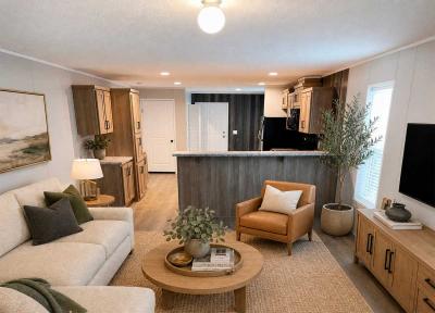 Photo 3 of 7 of home located at 56 Woodmoor Court Leavenworth, KS 66048