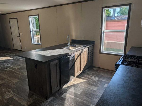 2020 Mobile Home