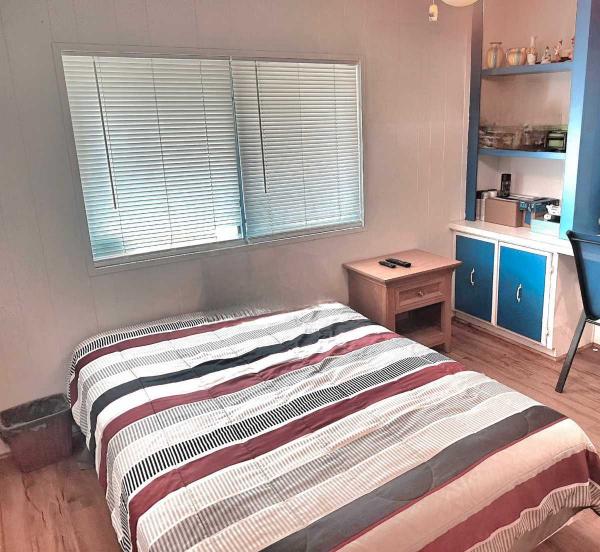 AGE 40+ PARK Mobile Home