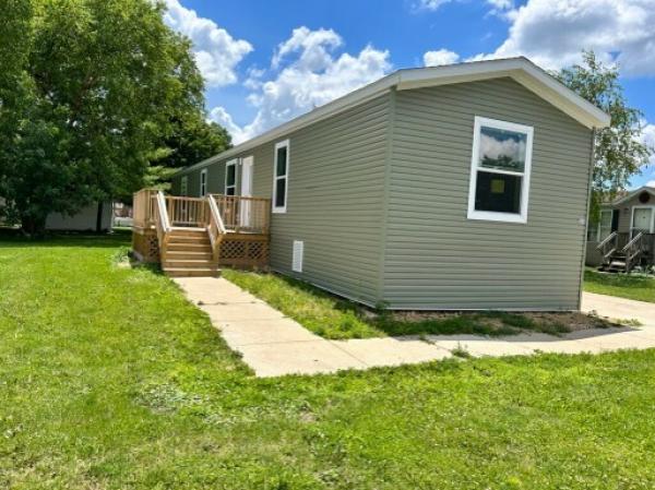 Photo 1 of 2 of home located at 7955 W. Creek Rd Lot #205 Delavan, WI 53115