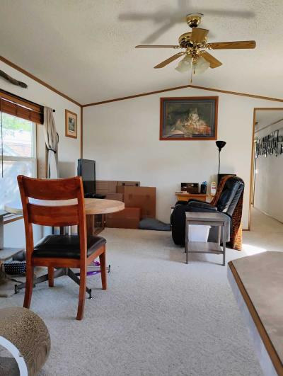 Photo 5 of 10 of home located at 1373 96th Ave NE Blaine, MN 55434