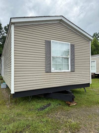 Mobile Home at Highland Used Homes Llc 16726 Florida Blvd Baton Rouge, LA 70819