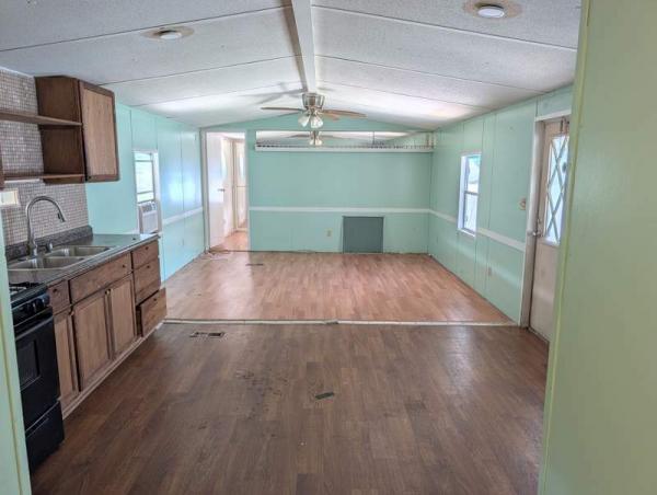 1987 LIBE Manufactured Home