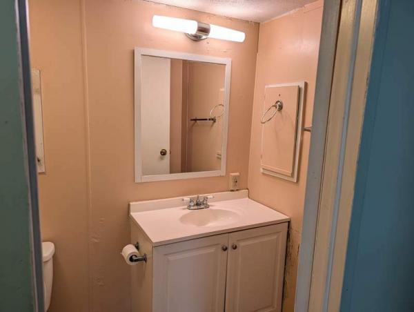 1987 LIBE Manufactured Home