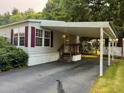Photo 3 of 31 of home located at 22 Sunnydale Circle Brimfield, MA 01010