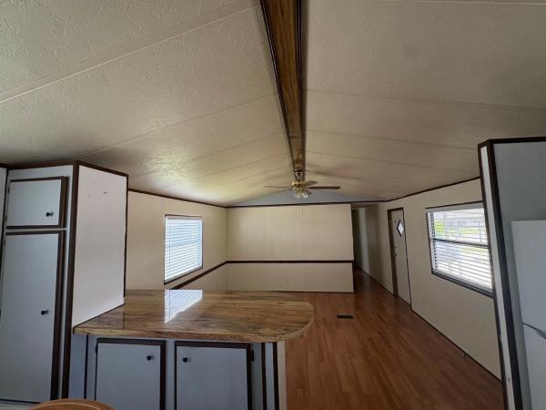 1985 Clar Mobile Home For Sale