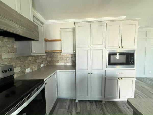 2026 CAVCO - Plant City *Pierce w/ Den - Limited Series Mobile Home
