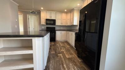 Photo 3 of 14 of home located at 9703 Gables Ct Fenton, MI 48430