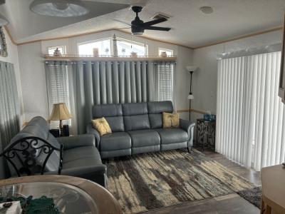 Photo 4 of 15 of home located at 37629 Elder Lane Zephyrhills, FL 33541