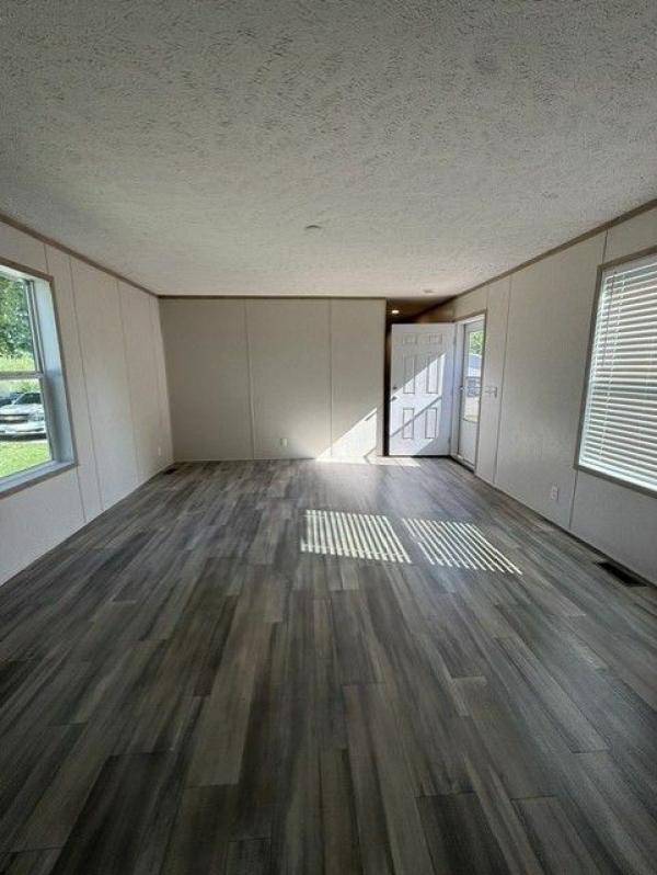 2025 Clayton Homes Inc Mobile Home For Sale