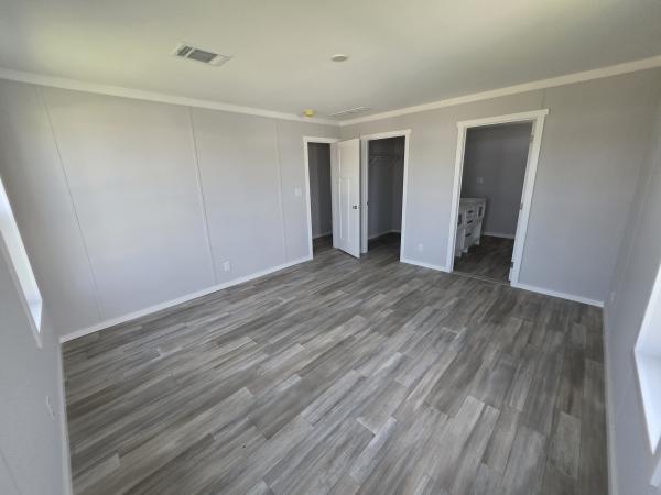 2025 Palm Harbor 340LS99999M Mobile Home