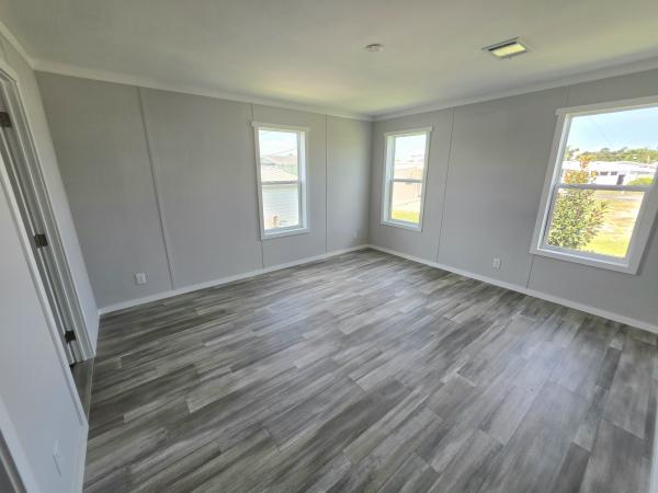 2025 Palm Harbor 340LS99999M Mobile Home