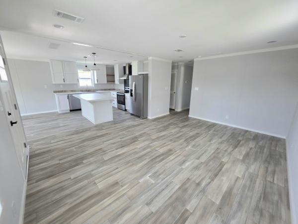 2025 Palm Harbor 340LS99999M Mobile Home