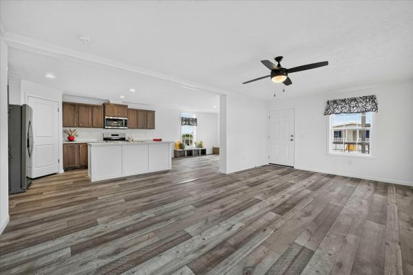 2025 Colony 112 550BP99999M  Home