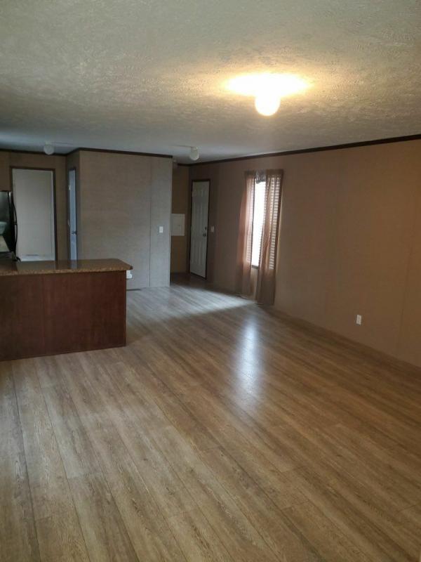 2015 Clayton Homes Inc Mobile Home For Sale