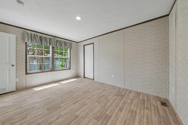 2026 Colony 151 Eastland Concepts-16763G / 550EC16763G  Home