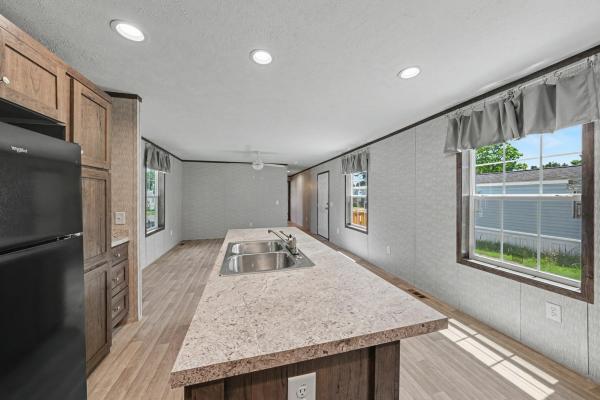 2026 Colony 151 Eastland Concepts-16763G / 550EC16763G  Home