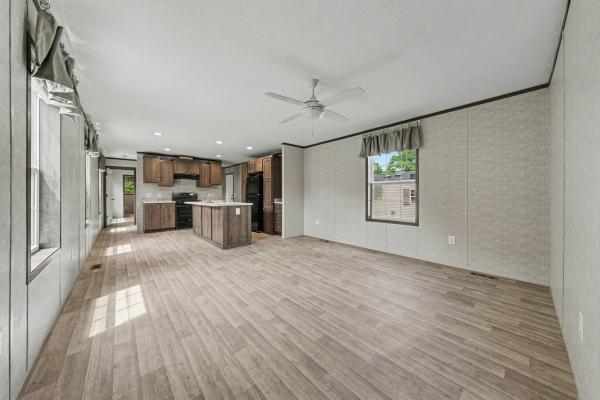 2026 Colony 151 Eastland Concepts-16763G / 550EC16763G  Home