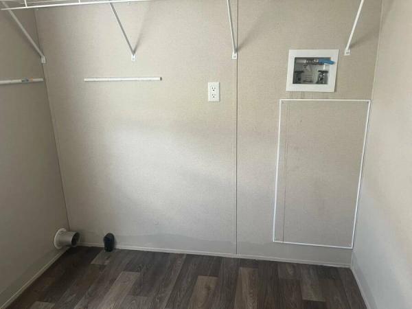 2021 42TRU28684RH21  Home