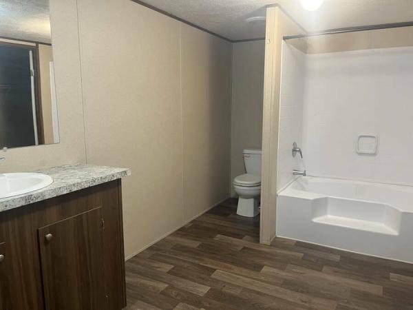 2021 42TRU28684RH21  Home
