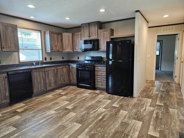Photo 2 of 2 of home located at 2865 East Anita Drive Lot 71 Saginaw, MI 48601
