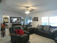 2001 Oak Haven Manufactured Home