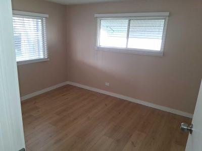 Photo 4 of 8 of home located at 7403 46th Ave. N. Lot 255 Saint Petersburg, FL 33709