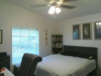 2001 Oak Haven Manufactured Home