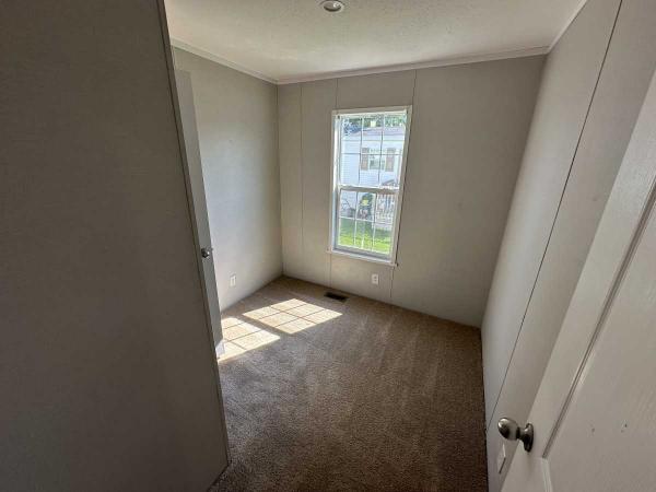 2022 Champion RA1664 SH1 Mobile Home