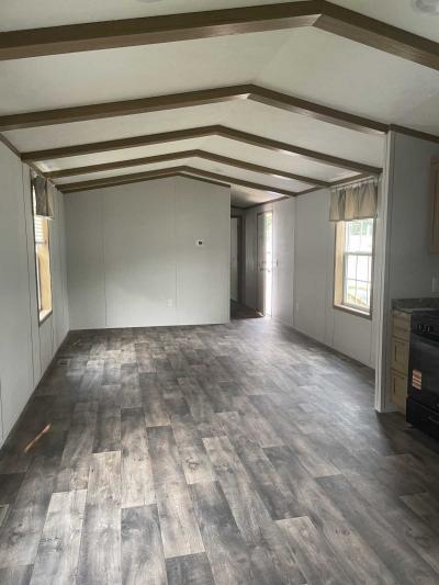 Photo 4 of 7 of home located at 74 Second Street Farmington, NY 14425