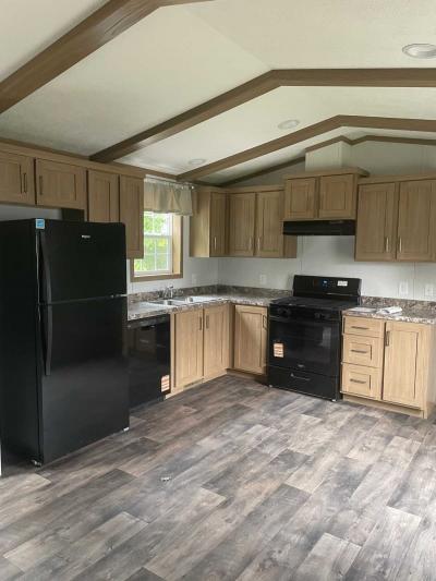 Photo 2 of 8 of home located at 92 Third Street Farmington, NY 14425