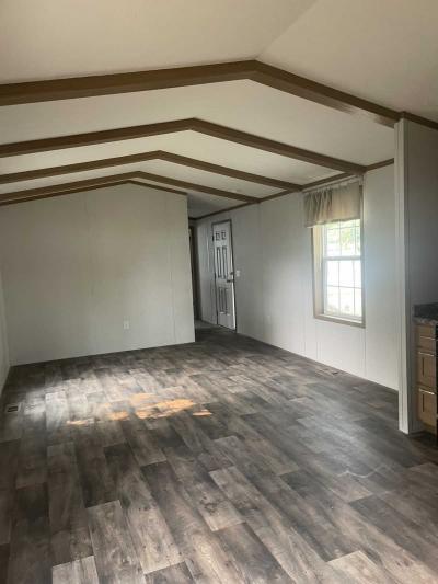 Photo 5 of 8 of home located at 98 Northrup Lane Farmington, NY 14425
