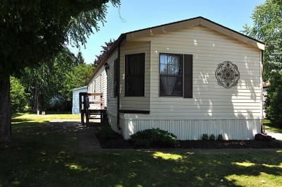 Photo 2 of 16 of home located at 1107 Magnolia Ave. Oshkosh, WI 54902