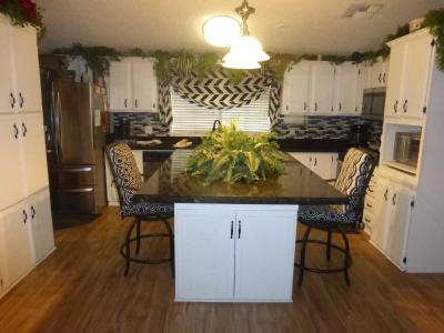 Photo 2 of 33 of home located at 2701 E Utopia Rd #113 Phoenix, AZ 85050