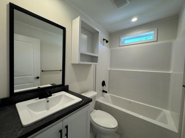 2025 Skyline COURAGE 910 Mobile Home
