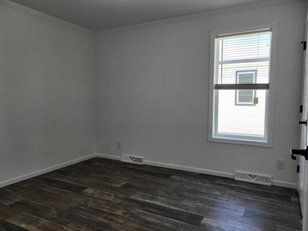 2026 Skyline - Lancaster Madison II Mobile Home
