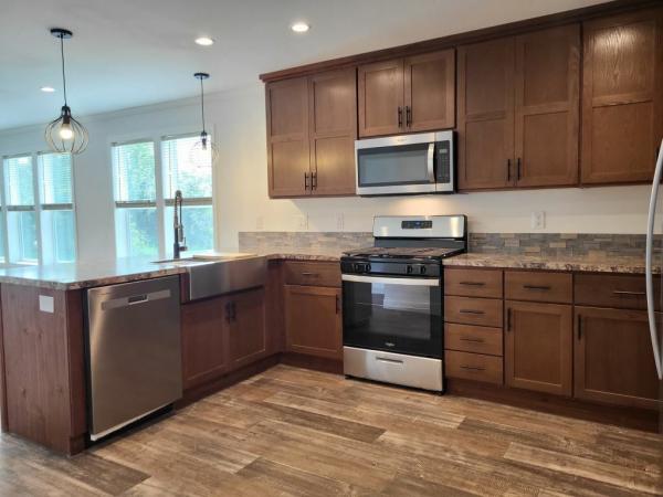 2026 Skyline - Lancaster Madison II Mobile Home