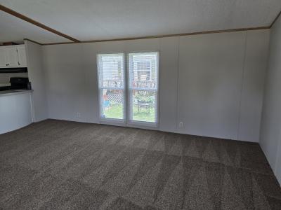 Photo 4 of 9 of home located at 38622 Seminole Ct Romulus, MI 48174