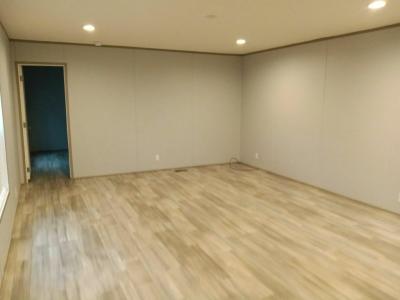 Photo 3 of 16 of home located at 3941 Charleston Highway #245 West Columbia, SC 29172