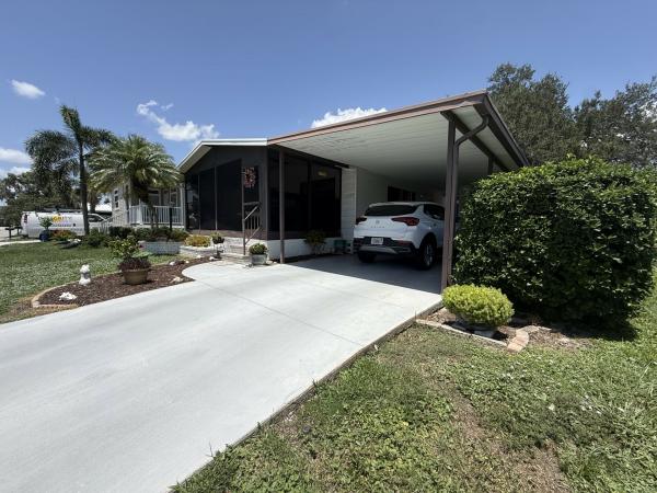 Photo 1 of 2 of home located at 5349 Sudbury Place Lot 271 Sarasota, FL 34233