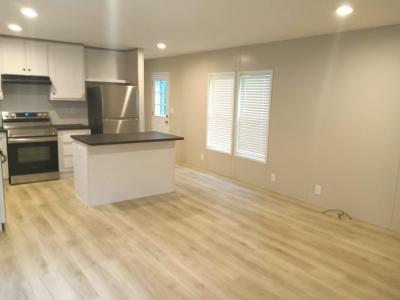 Photo 3 of 12 of home located at 3941 Charleston Highway #250 West Columbia, SC 29172