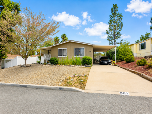 1985 Grove Minor Mobile Home For Sale