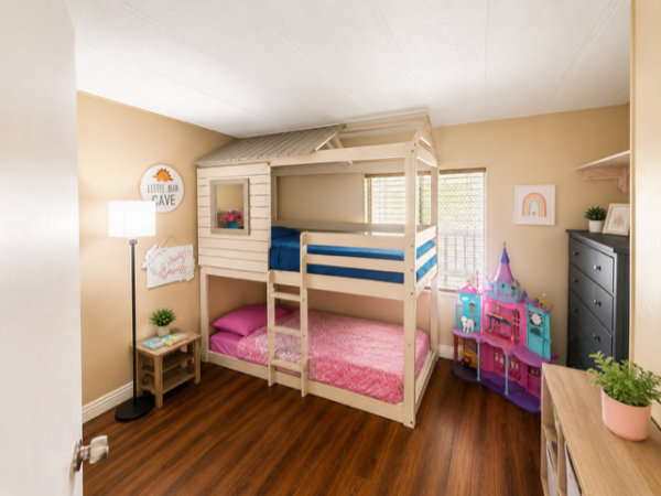 1985 Grove Minor GV409A0 Mobile Home