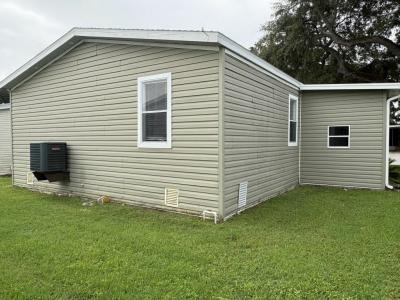 Photo 5 of 20 of home located at 3149 Bending Oak Drive Plant City, FL 33563